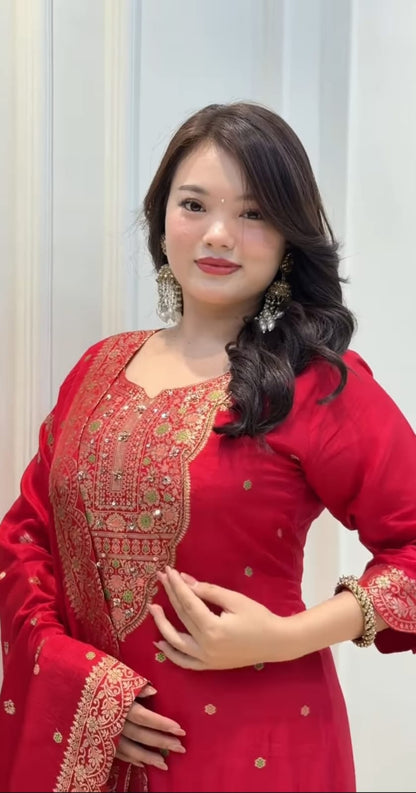 Red Banarasi Handwork Kurta Set with dupatta